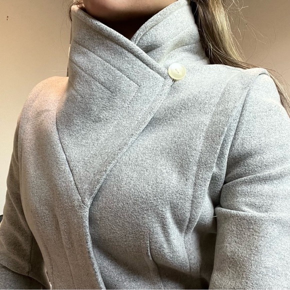 Light grey Babaton jacket - Picture 4 of 16